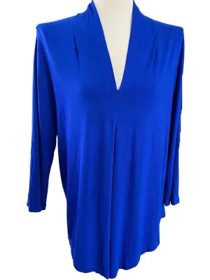 Bright Winter Cobalt Rounded V-neck Shirt