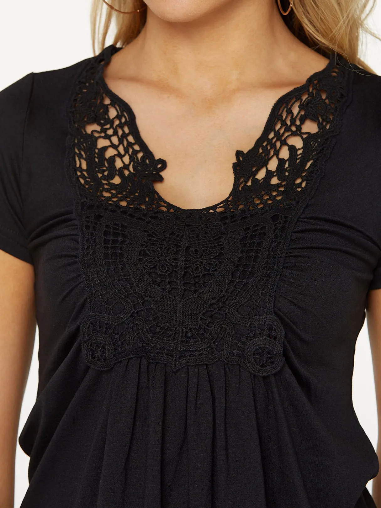 Custom V-Neck Lace Short Sleeve Ruffle Hem T-Shirts