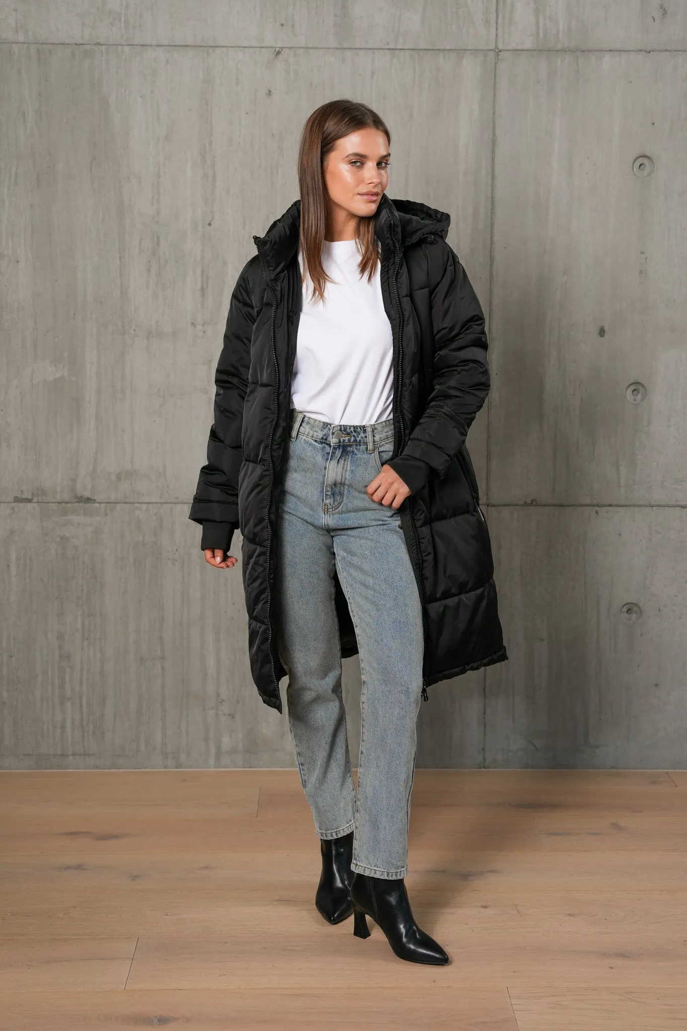 JADA LONGLINE PUFFER JACKET - BLACK