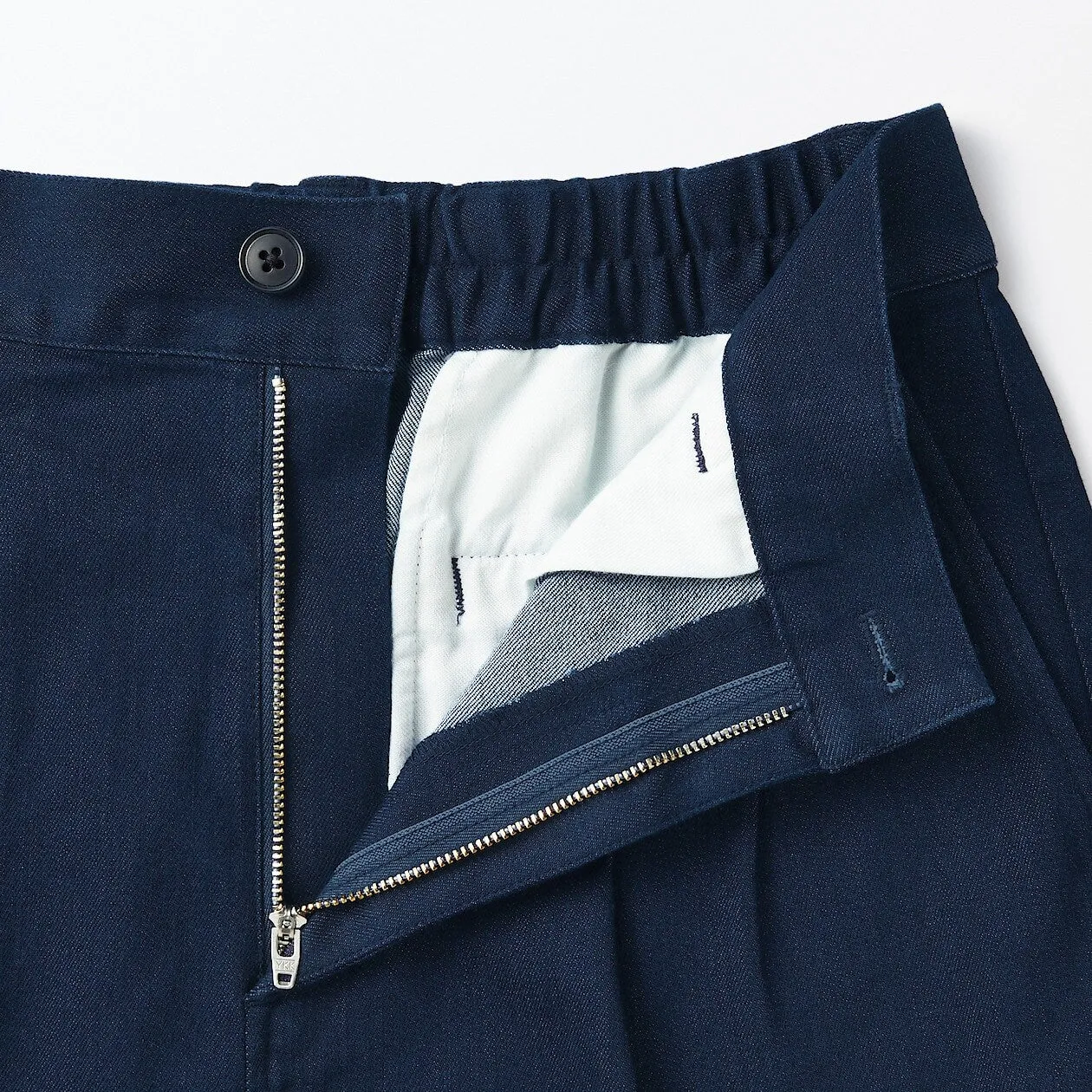 Stretch Denim Pleated Bermuda Shorts