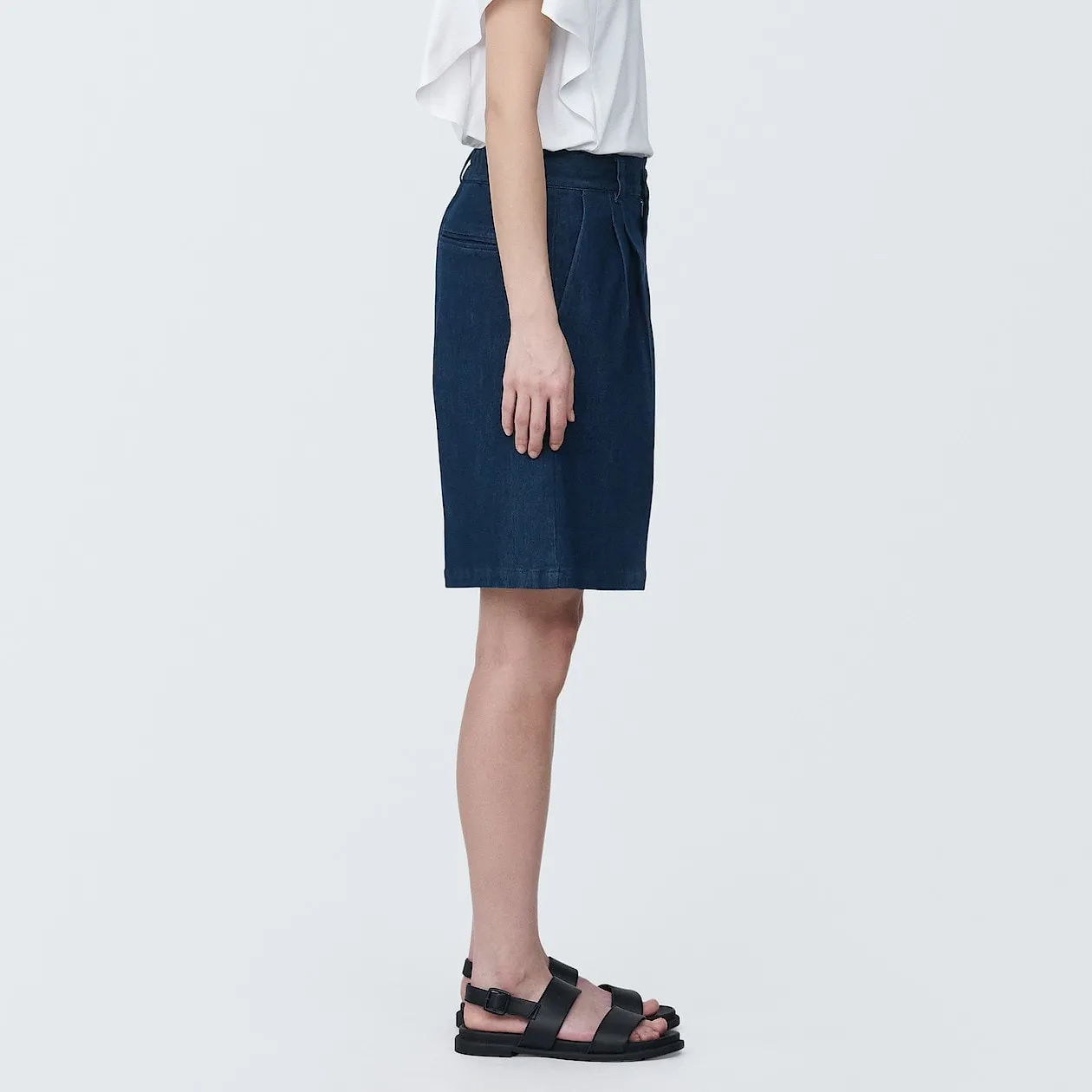 Stretch Denim Pleated Bermuda Shorts